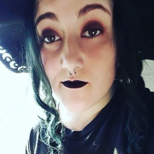 Meet your Posher, Shelby